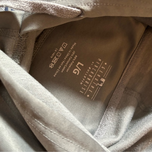 New York Yankees MLB Genuine Merchandise Gray Sweatshirt Hoodie - Picture 3 of 3